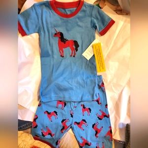 NWT Leveret 5 year Unicorn 2 pc Pajama set 🦄